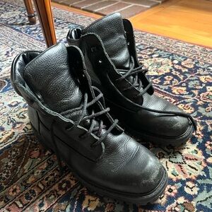 LL Bean leather winter boots size 11